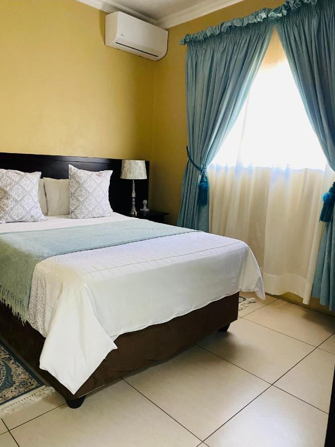 Mrhali Boutique Guest House KwaMhlanga Екстер'єр фото